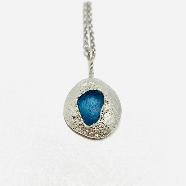 Sea glass pendant 