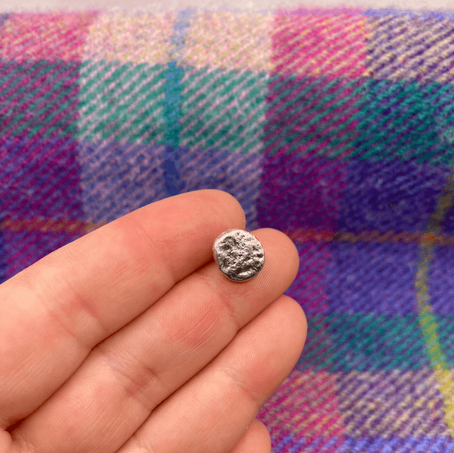 Outlander locations textured pin lapel/cap/hat